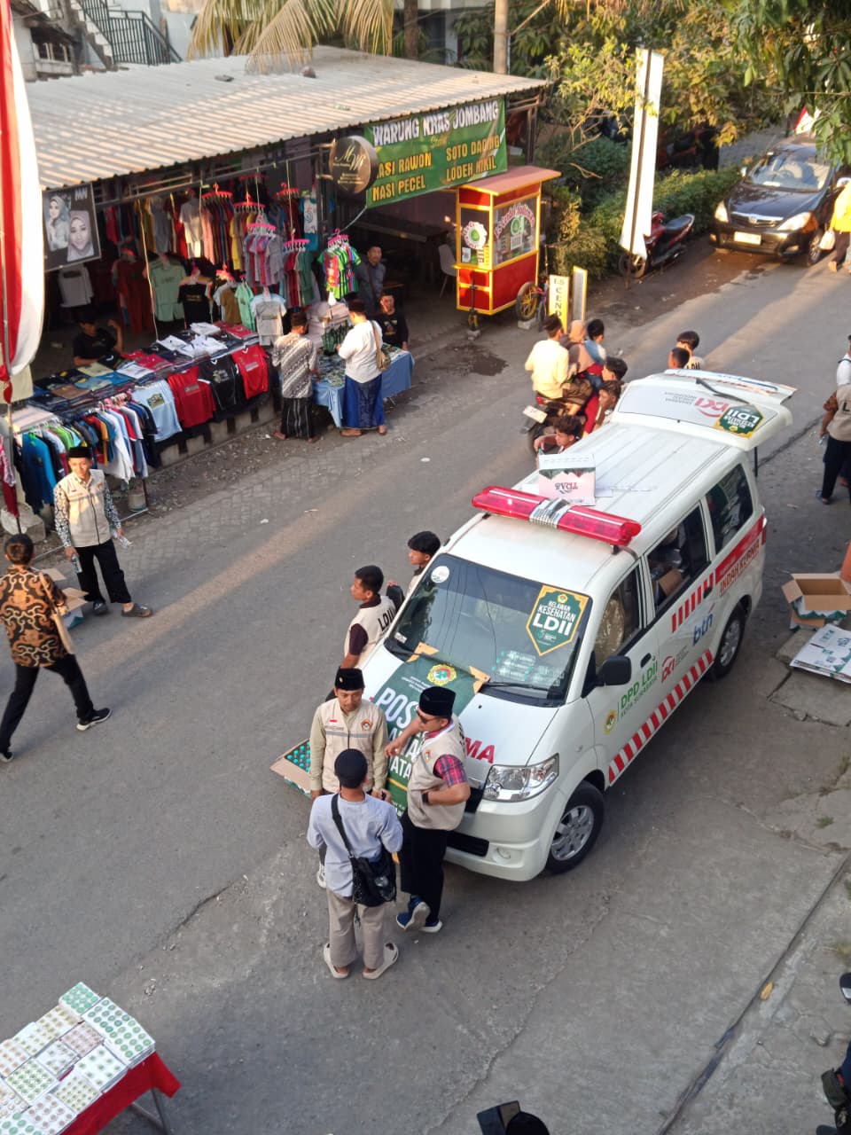 LDII Jombang Turut Dukung Muktamar Ke-35 NU, Bagikan Air Mineral untuk Muktamirin